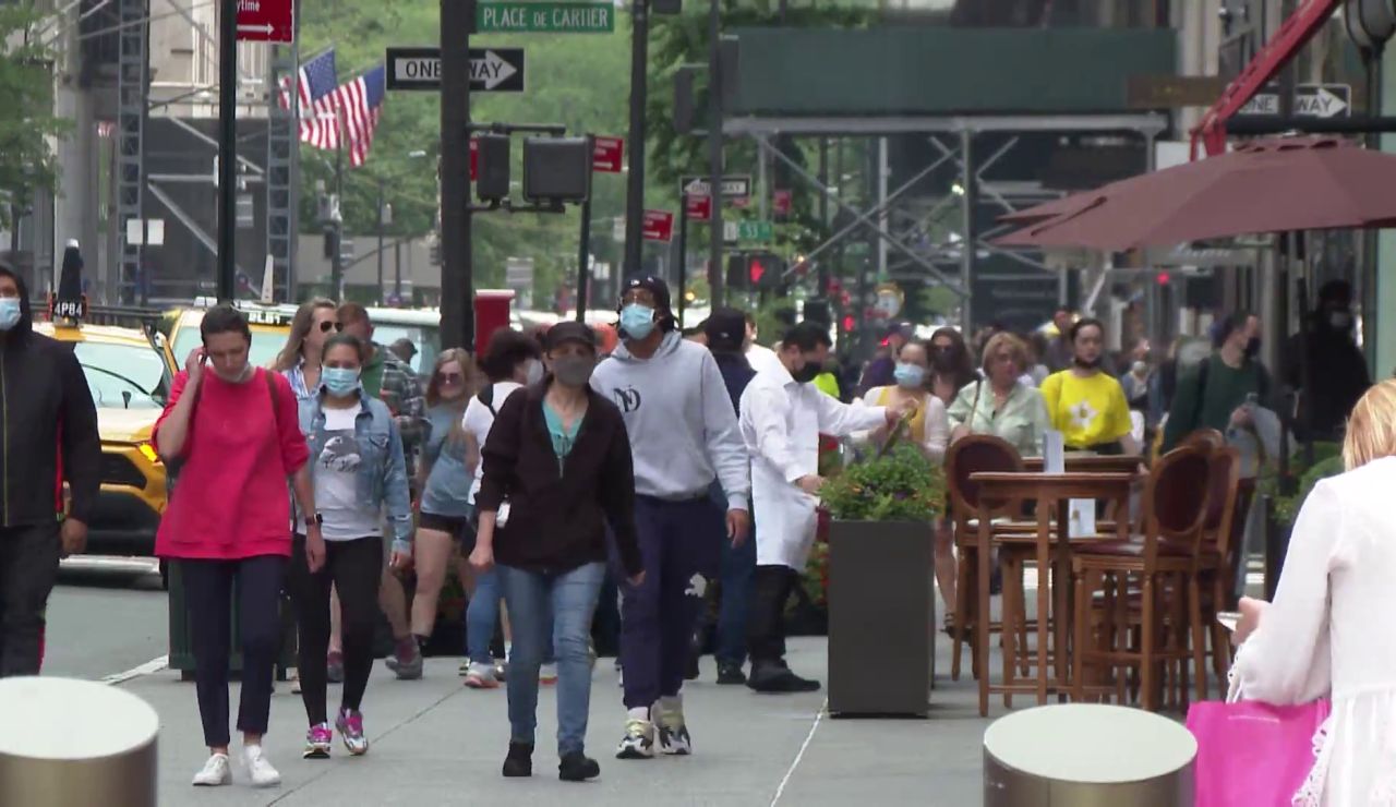 Nueva York se acerca a la normalidad gracias a la vacunación contra el coronavirus Nueva York se acerca a la normalidad gracias a la vacunación contra el coronavirus