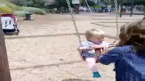 Anna y Olivia Anna y Olivia