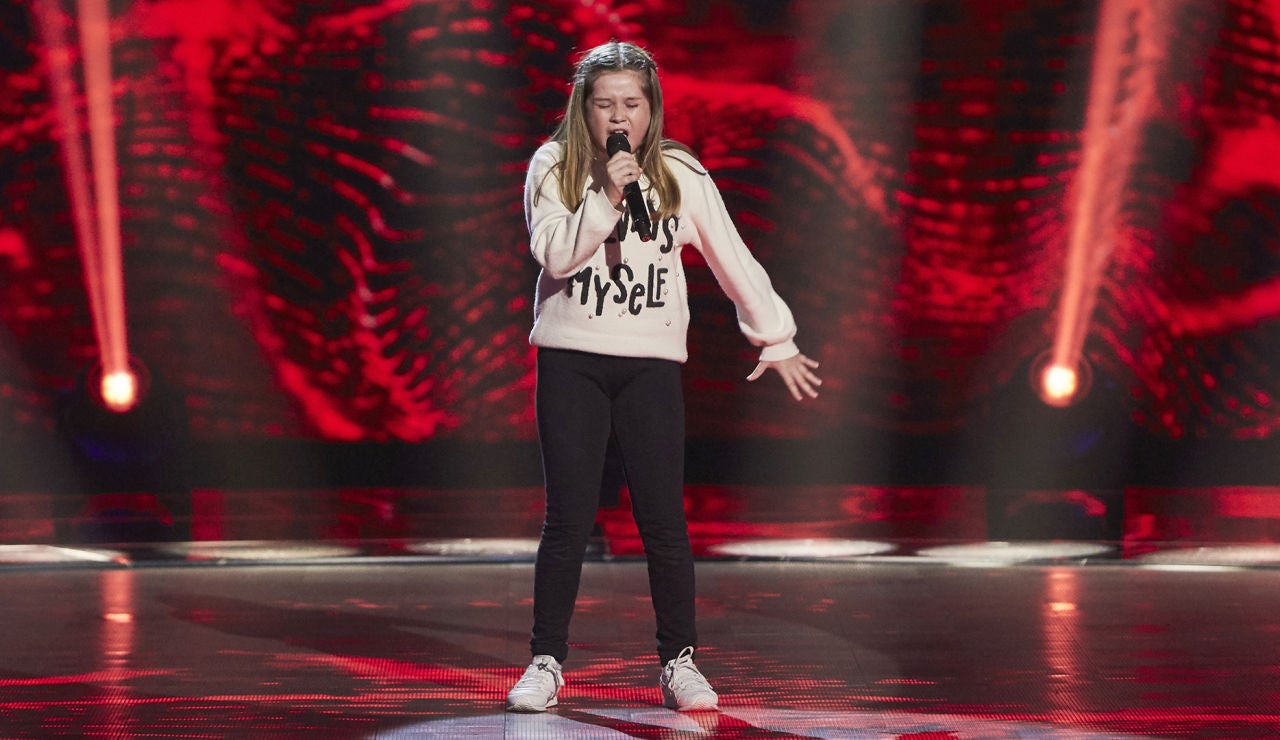 Pilar S&aacute;nchez canta &lsquo;Coraz&oacute;n hambriento&rsquo; en las Audiciones a ciegas de &lsquo;La Voz Kids&rsquo;