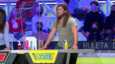 ¿A por el bote? Un concursante acude el público de ‘La ruleta de la suerte’ para decidir su destino ¿A por el bote? Un concursante acude el público de ‘La ruleta de la suerte’ para decidir su destino