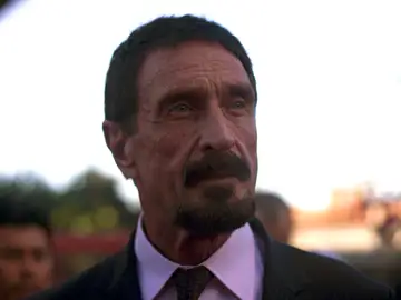 Suspendida la vista para la extradición a Estados Unidos de John McAfee Suspendida la vista para la extradición a Estados Unidos de John McAfee