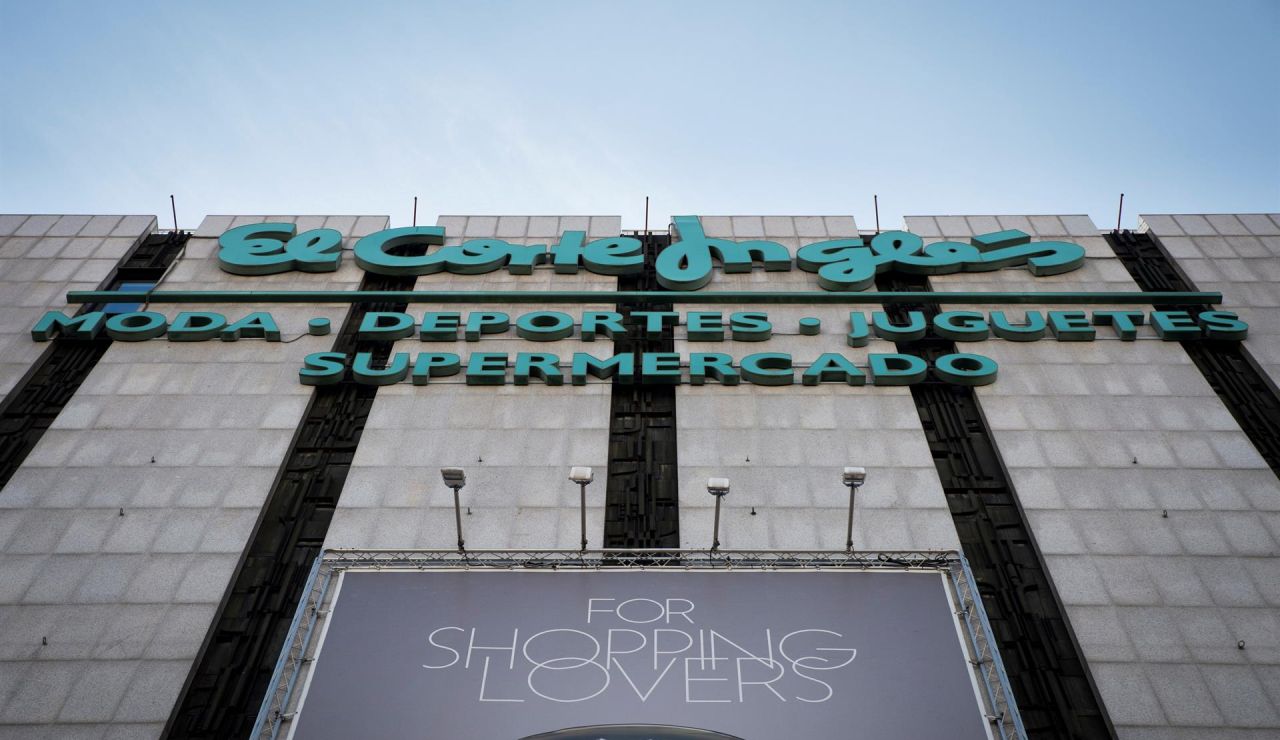 Fachada del Corte Inglés de Callao. Fachada del Corte Inglés de Callao.