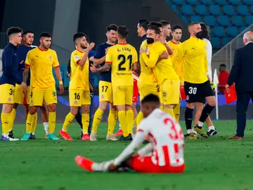 Los jugadores del Girona celebran el pase a la final por el ascenso Los jugadores del Girona celebran el pase a la final por el ascenso