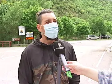 La Guardia Civil controla las actividades del campamento hippie que practica sexo al aire libre La Guardia Civil controla las actividades del campamento hippie que practica sexo al aire libre