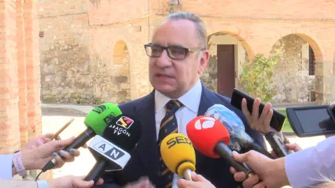 Jaca inaugura una exposición de cuadros de batallas de todas las épocas gracias a una donación Jaca inaugura una exposición de cuadros de batallas de todas las épocas gracias a una donación