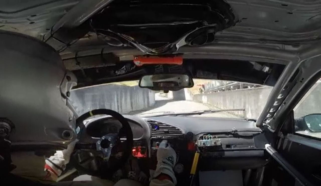 Esteban Vallín, músico y piloto, persigue su sueño de participar en el rally de Montecarlo Esteban Vallín, músico y piloto, persigue su sueño de participar en el rally de Montecarlo