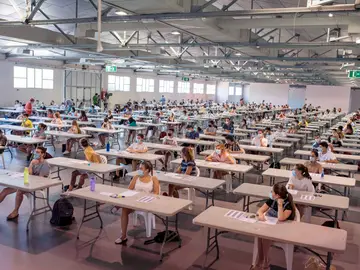 Evau 2021: Empieza la convocatoria extraordinaria de selectividad en Andalucía y Galicia Evau 2021: Empieza la convocatoria extraordinaria de selectividad en Andalucía y Galicia