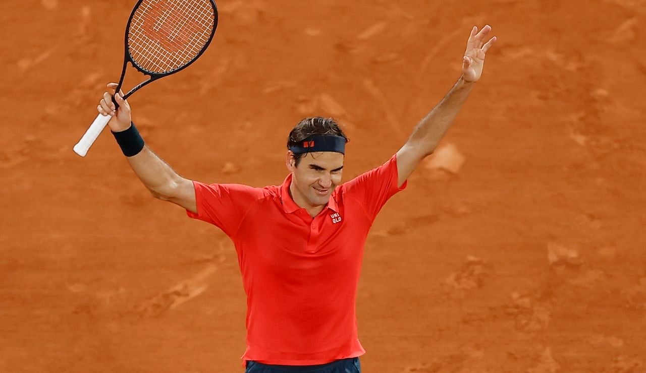 Roger Federer, tras ganar su último partido en Roland Garros Roger Federer, tras ganar su último partido en Roland Garros