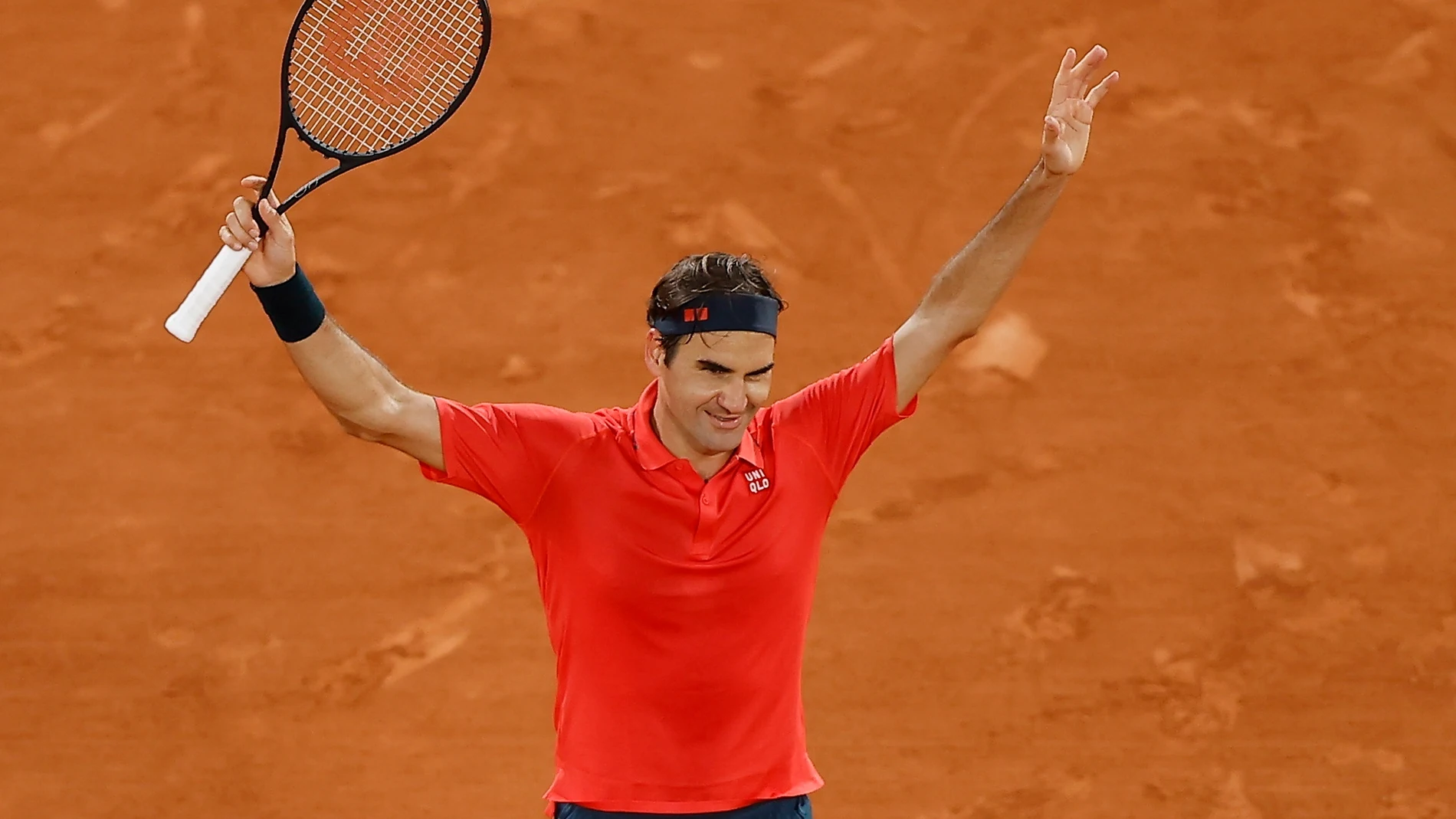 Roger Federer, tras ganar su último partido en Roland Garros