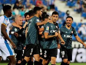 El Rayo Vallecano se impone en Butarque y se jugará el ascenso a Primera con el Girona El Rayo Vallecano se impone en Butarque y se jugará el ascenso a Primera con el Girona