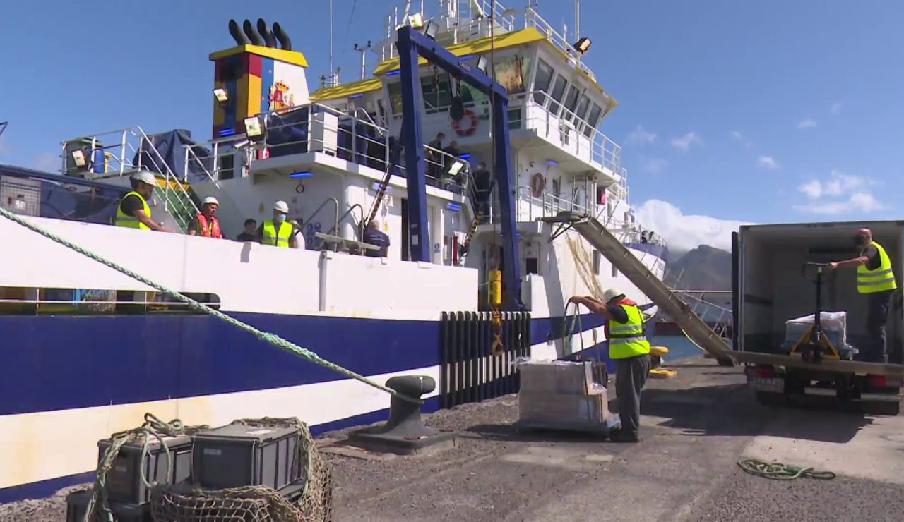 El buque que busca a Anna y Olivia en las aguas de Tenerife El buque que busca a Anna y Olivia en las aguas de Tenerife