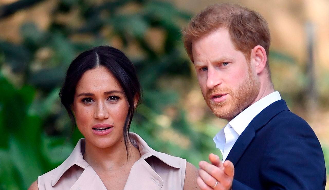 El pr&iacute;ncipe Enrique y su esposa, Meghan Markle