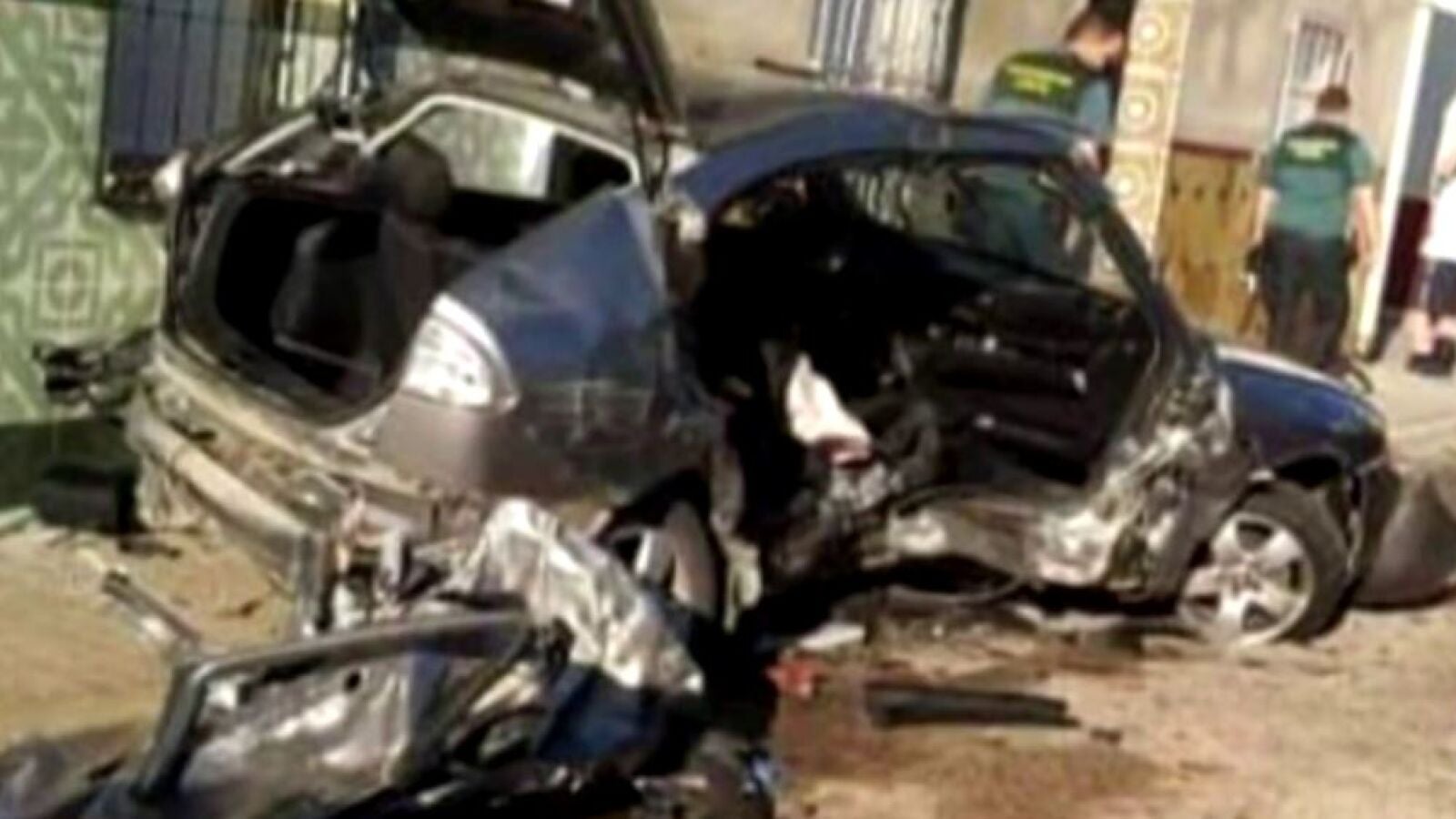 Argamasilla de Alba conmocionada por la muerte de 3 jóvenes en un accidente: 