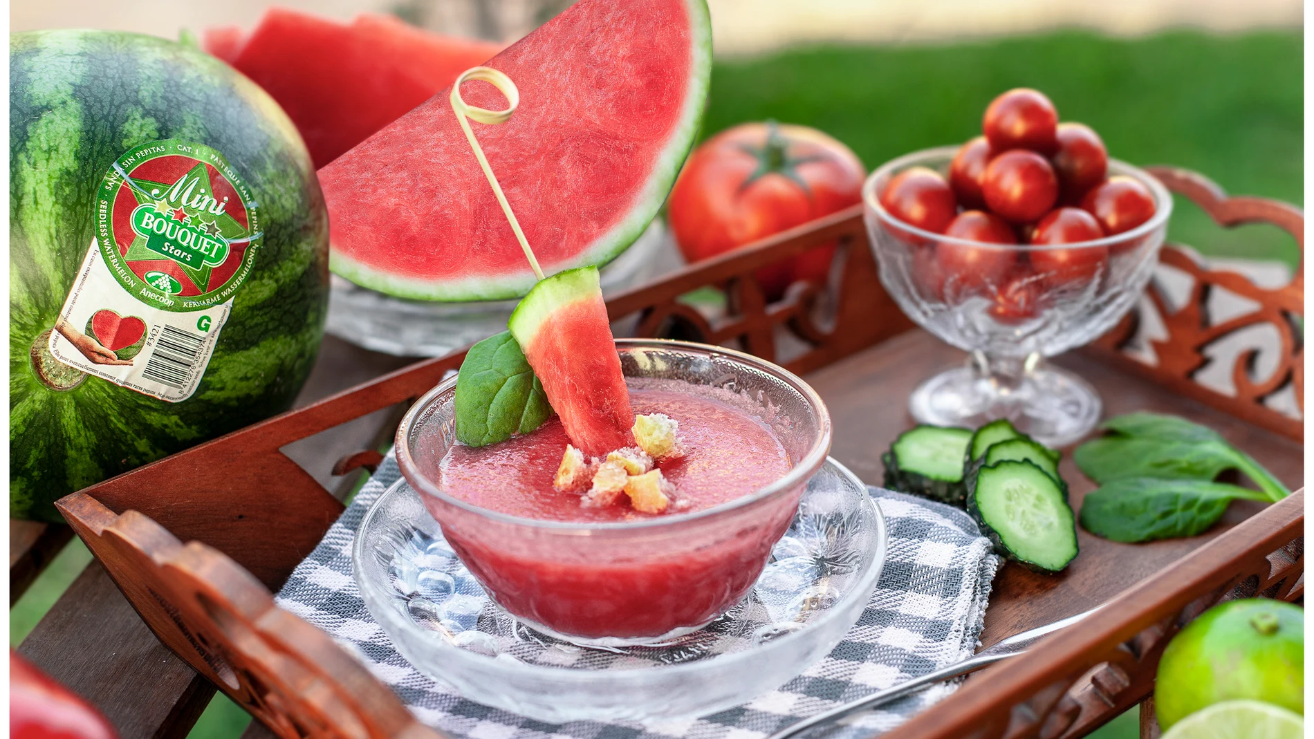 Gazpacho de Sandía Bouquet, dale un toque especial al plato típico