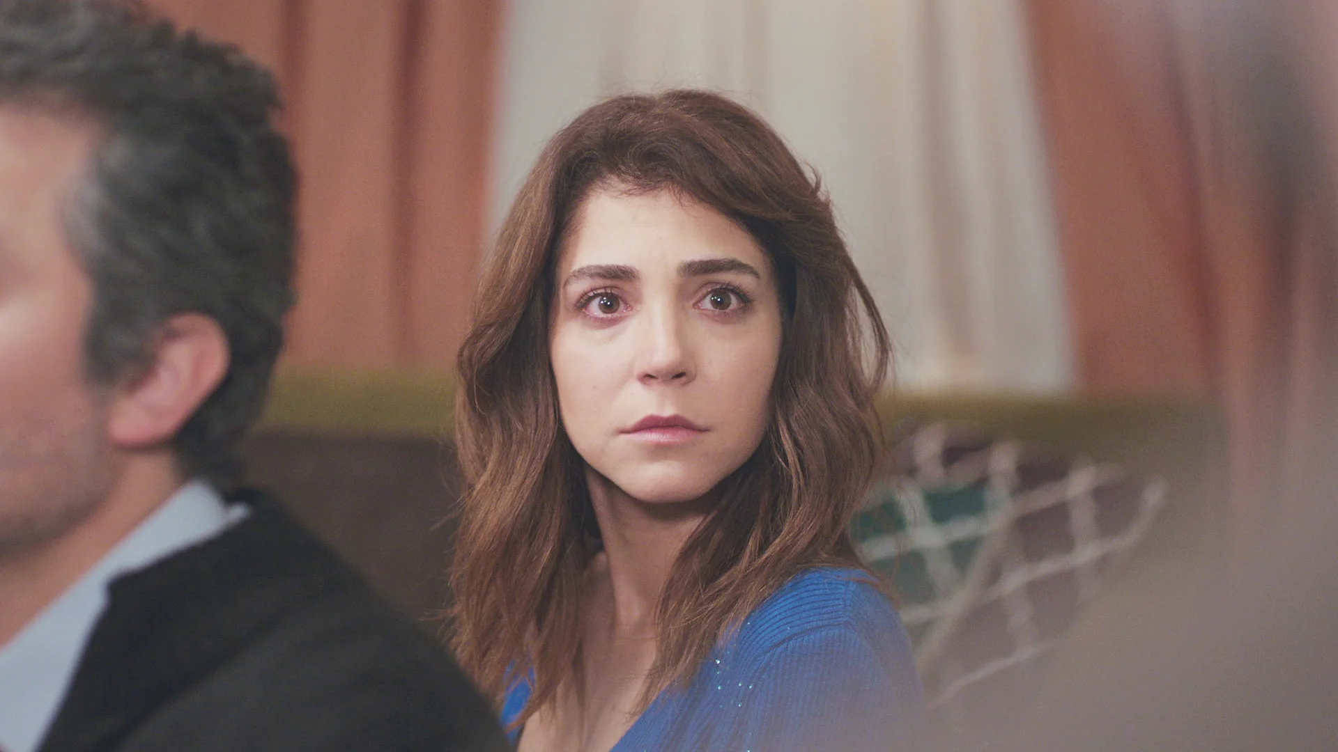 Sirin pone a Bahar y Ceyda contra las cuerdas… hasta que llega una visita sorpresa 
