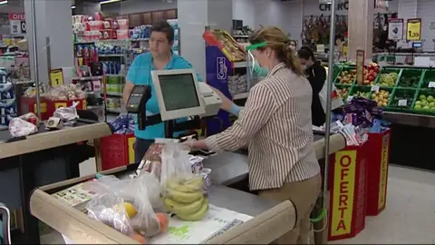 Los beneficiarios de la subida del SMI notaron una pérdida de empleo de hasta 11 puntos, según el Banco de España Los beneficiarios de la subida del SMI notaron una pérdida de empleo de hasta 11 puntos, según el Banco de España