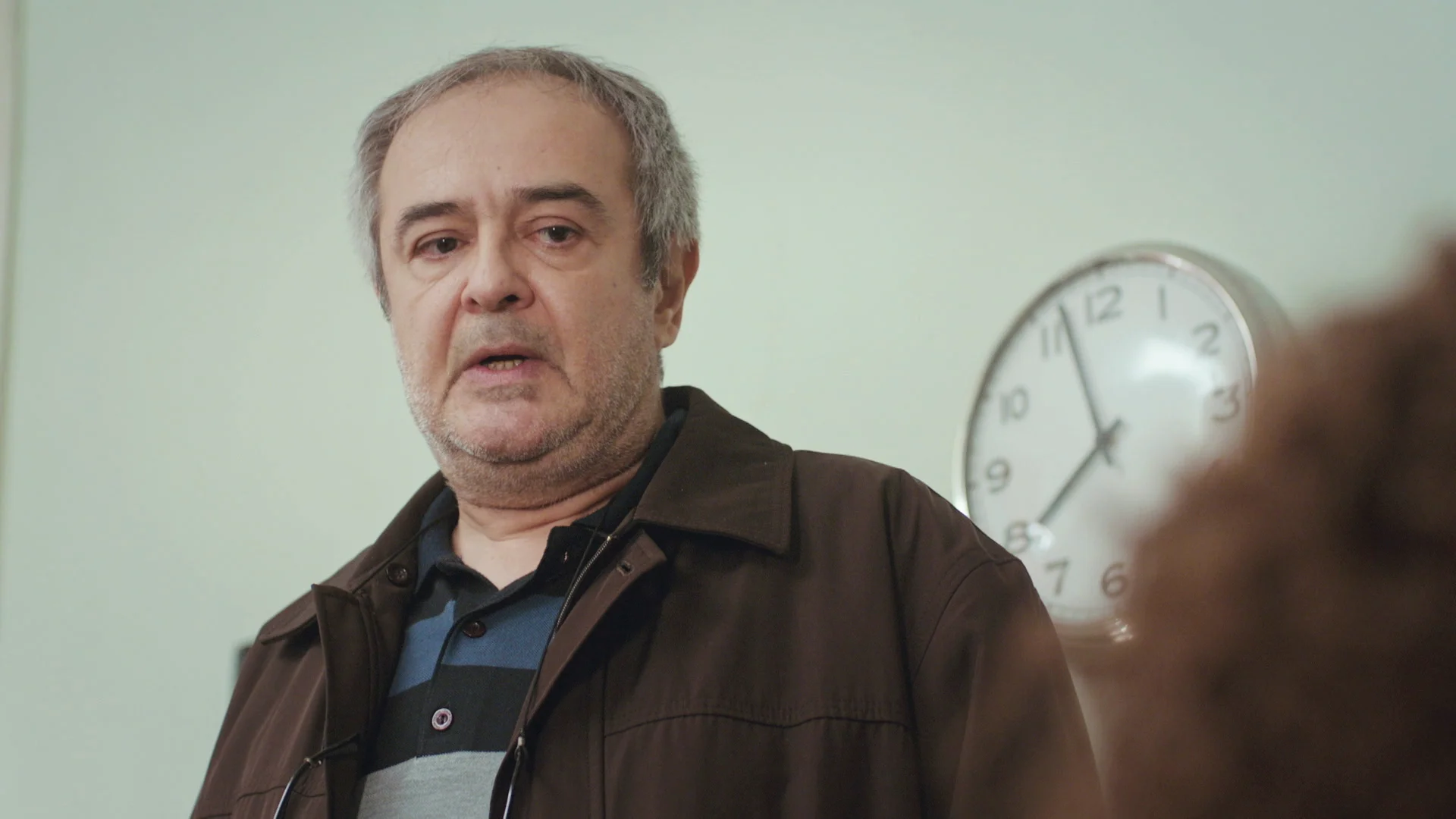 La inesperada bronca de Enver tras descubrir la verdad sobre Bahar y Ceyda: ¡acusa a Sirin! Mejores momentos | Capítulo 76