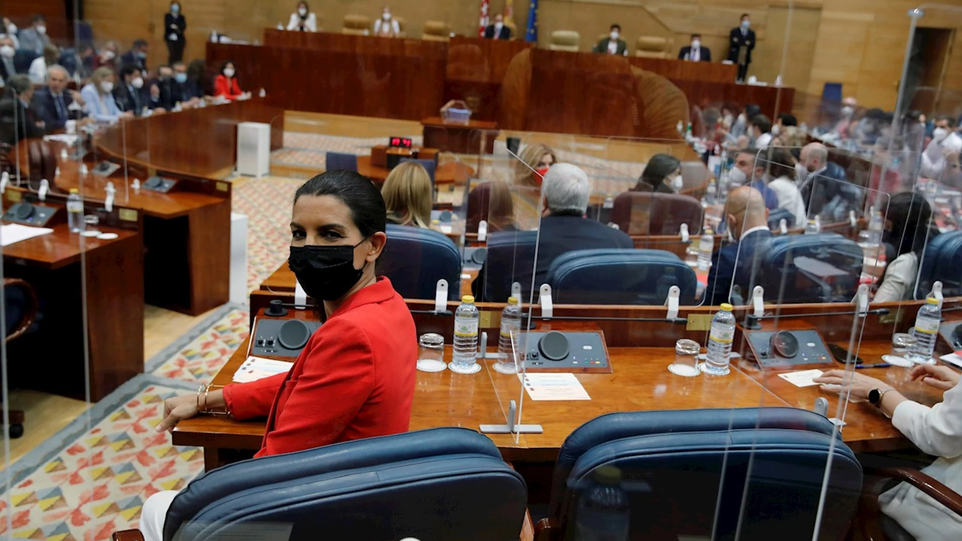 La líder de Vox en Madrid, Rocío Monasterio toma asiento en la Asamblea de Madrid este martes cuando arranca la constitución de la XII Legislatura