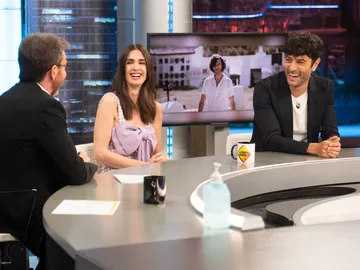 Javier Rey y su atractivo look con patillas: "Es una especie de superpoder" Javier Rey y su atractivo look con patillas: "Es una especie de superpoder"