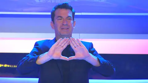 Arturo Valls se estrena como hipnotizador en ‘¡Ahora caigo!’ Arturo Valls se estrena como hipnotizador en ‘¡Ahora caigo!’