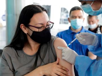 Madrid alcanza el 70% de la población inmunizada con dos dosis