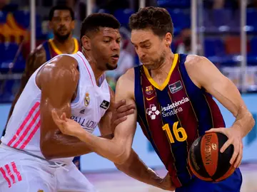 El Barcelona gana la ACB al superar al Real Madrid en el segundo partido de la final El Barcelona gana la ACB al superar al Real Madrid en el segundo partido de la final