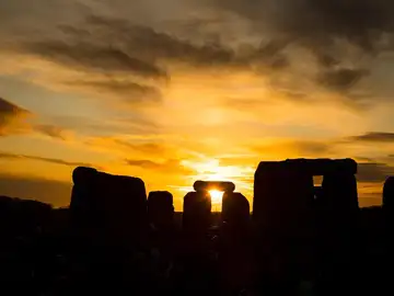 Horario y dónde ver el solsticio de verano de Stonehenge en directo Horario y dónde ver el solsticio de verano de Stonehenge en directo