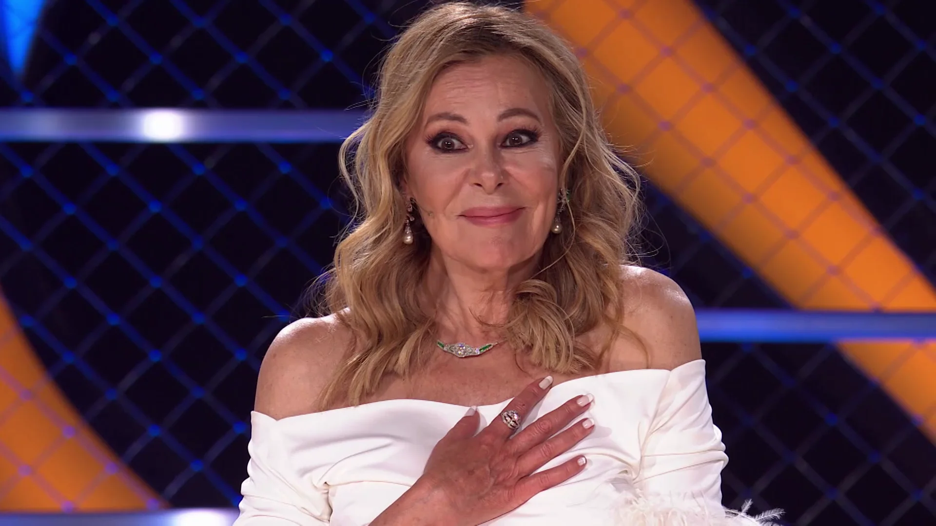 Ana Obregón se rinde ante el Cactus: “Me ha emocionado y me ha llegado al corazón” Valoraciones | Programa 4
