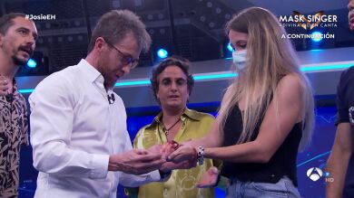 ¡Espeluznante! Marron cura las heridas de un experimento 'fallido' en 'El Hormiguero 3.0' 