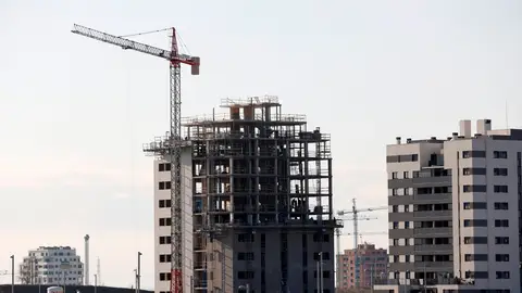 Vivienda en construcción Vivienda en construcción