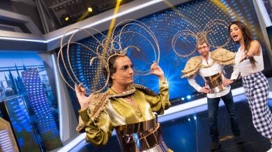 Cuadros Vichy y estilo 'oversize': Pilar Rubio enseña sus trucos infalibles de moda