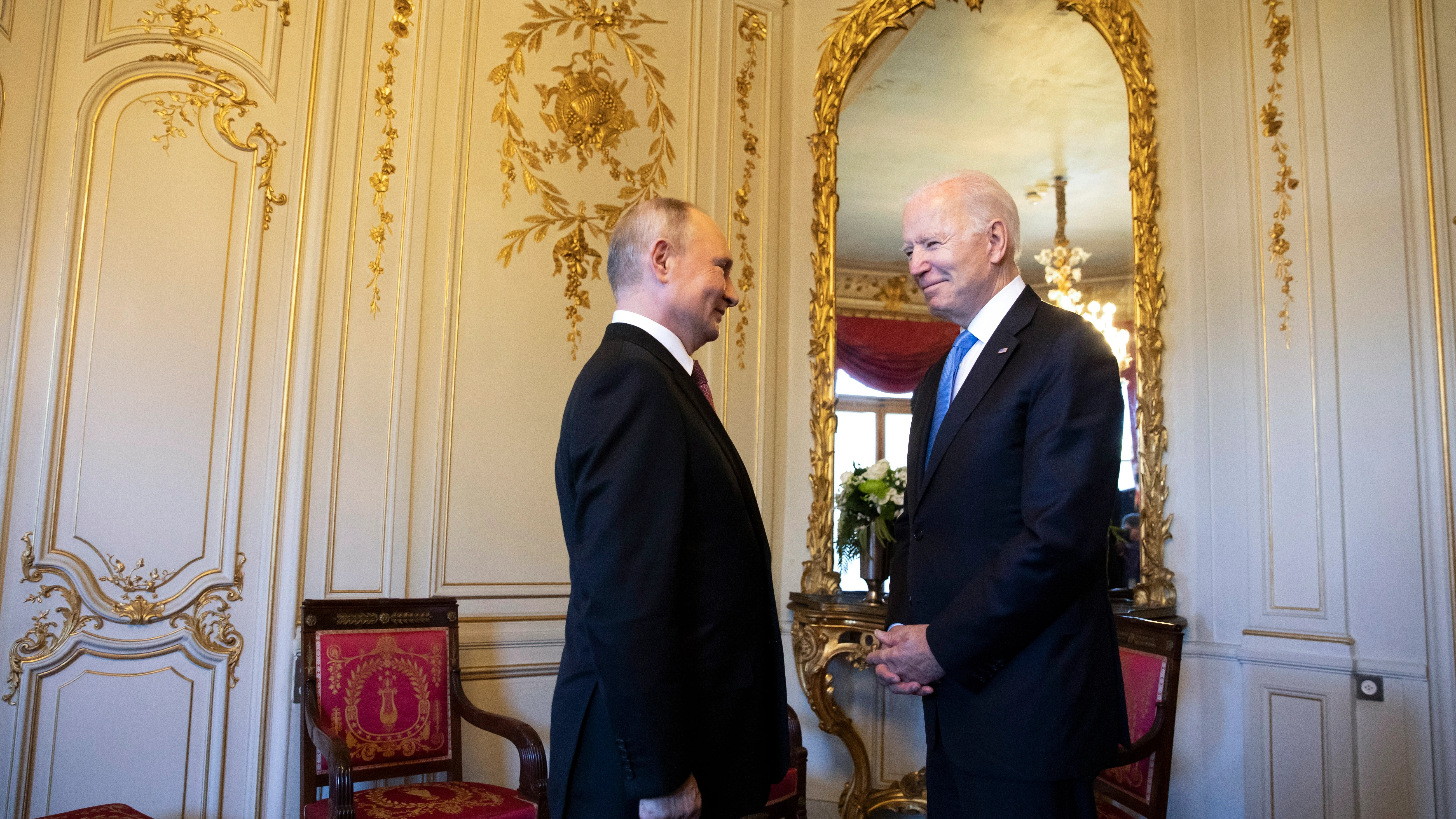 Vladimir Putin y Joe Biden Vladimir Putin y Joe Biden