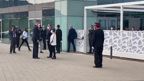 El Rey llega a Barcelona ante la ausencia de Pere Aragonés y Ada Colau El Rey llega a Barcelona ante la ausencia de Pere Aragonés y Ada Colau