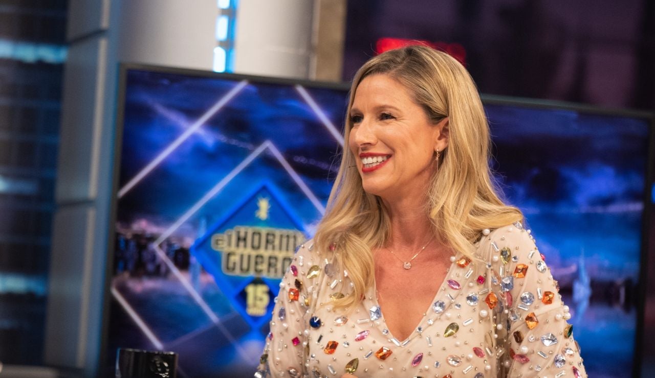 Anne Igartiburu, sobre las Campanadas con Ana Obregón: "Supimos sostenernos la una a la otra" Anne Igartiburu, sobre las Campanadas con Ana Obregón: "Supimos sostenernos la una a la otra"