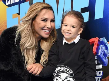 Naya Rivera y su hijo Josey en la premiere de 'La LEGO película' Naya Rivera y su hijo Josey en la premiere de 'La LEGO película'