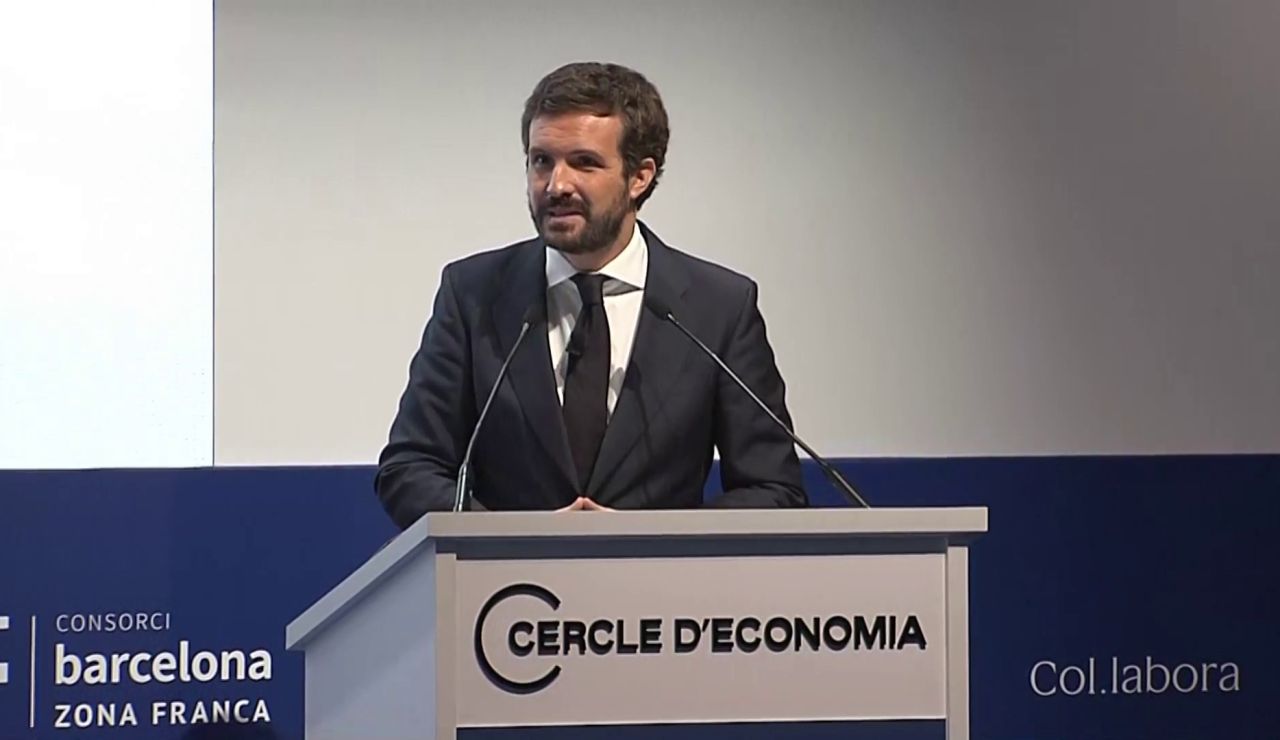 Pablo Casado dice que no se hable de la Constitución cómo venganza: "Quién tiene derecho a decidir, quién es catalán?" Pablo Casado dice que no se hable de la Constitución cómo venganza: "Quién tiene derecho a decidir, quién es catalán?"