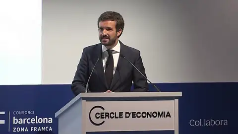 Pablo Casado dice que no se hable de la Constitución cómo venganza: "Quién tiene derecho a decidir, quién es catalán?" Pablo Casado dice que no se hable de la Constitución cómo venganza: "Quién tiene derecho a decidir, quién es catalán?"