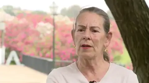 Jane, la irlandesa que sufre la okupación de su casa Jane, la irlandesa que sufre la okupación de su casa