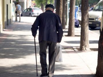 Estas son las adicciones de los mayores de 64 años en España