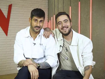 Melendi y Beret, preparados para disfrutar de las Batallas de 'La Voz Kids': "¡La vamos a partir!" Melendi y Beret, preparados para disfrutar de las Batallas de 'La Voz Kids': "¡La vamos a partir!"
