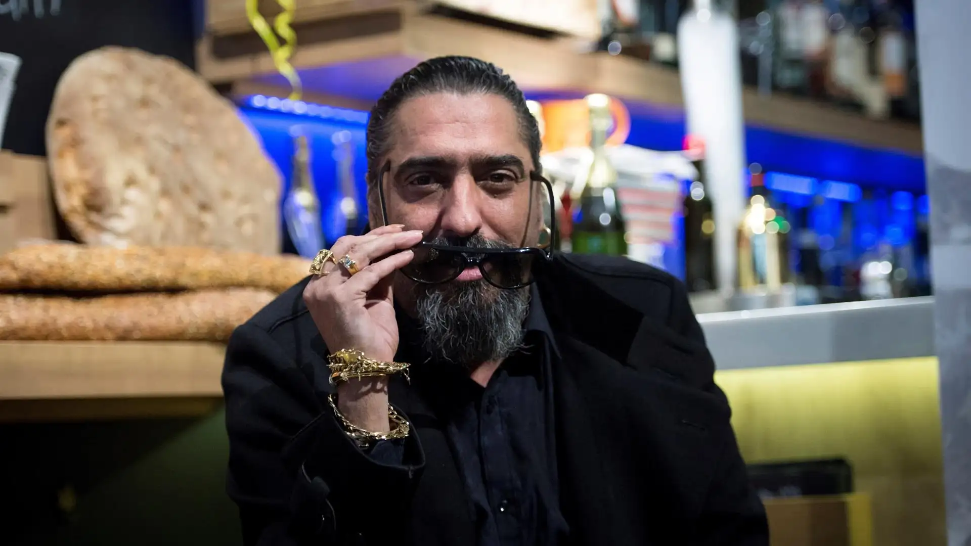 Diego 'El Cigala' se disculpa tras sus polémicas declaraciones sobre las mujeres: "Me refería a una sola" Diego 'El Cigala' se disculpa tras sus polémicas declaraciones sobre las mujeres: "Me refería a una sola"