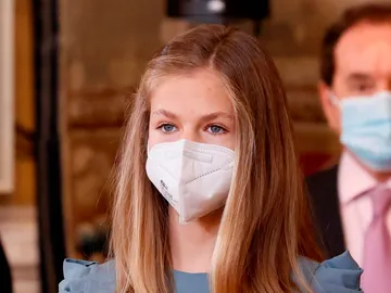 La princesa Leonor apuesta por su look más elegante La princesa Leonor apuesta por su look más elegante