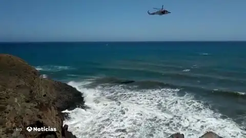 Una cala de Almería Mueren dos bañistas en una cala de Almería