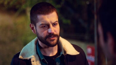 Cemal delata a Ugur ante Demir: así fue la trágica noche que lo cambió todo para los tres amigos