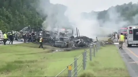 Aparatoso accidente en Alabama Aparatoso accidente en Alabama