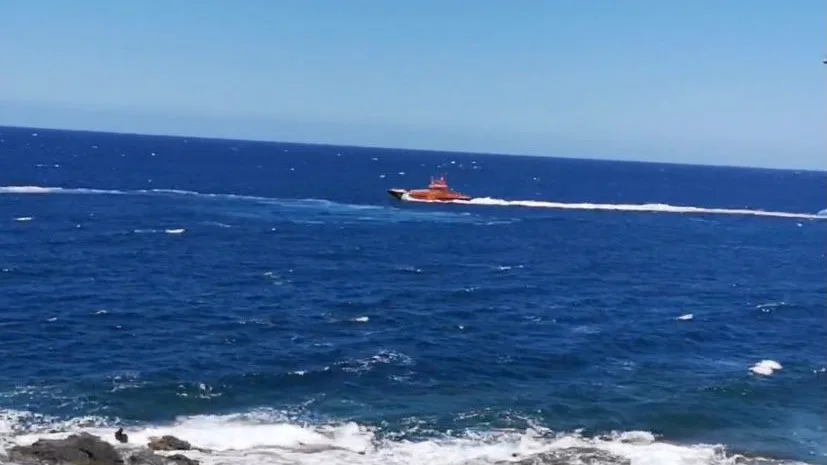Buscan a un pescador en el sur de Tenerife
