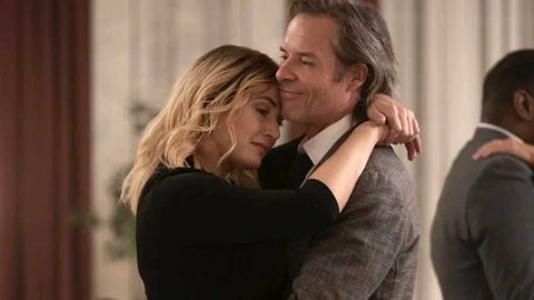Kate Winslet y Guy Pearce en 'Mare of Easttown'
