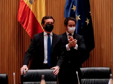 Pablo Casado acusa a Pedro Sánchez de dar un "golpe de gracia a la legalidad con indultos" Pablo Casado acusa a Pedro Sánchez de dar un "golpe de gracia a la legalidad con indultos"