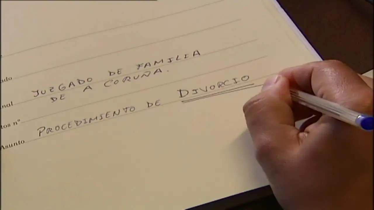 Qu&eacute; supuso la aprobaci&oacute;n de la ley del divorcio en Espa&ntilde;a