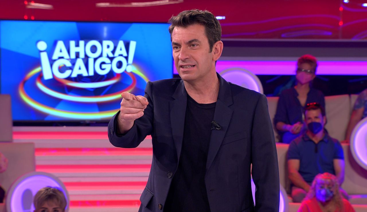 Arturo Valls, ansioso por tirar a un concursante de ‘¡Ahora caigo!’… ¡tras saber a qué se dedica! Arturo Valls, ansioso por tirar a un concursante de ‘¡Ahora caigo!’… ¡tras saber a qué se dedica!